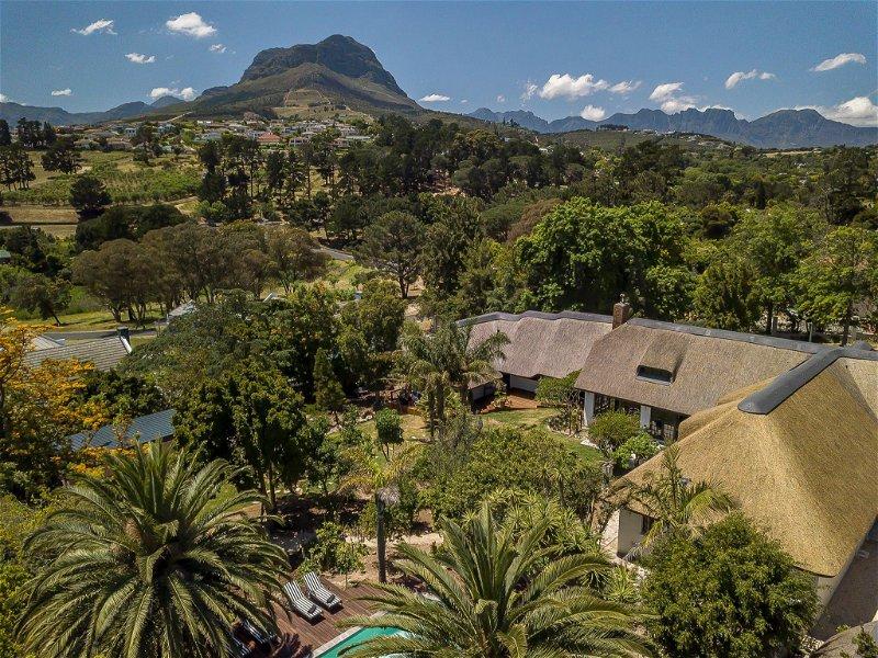 Africa Lodge 서머싯웨스트 외부 사진